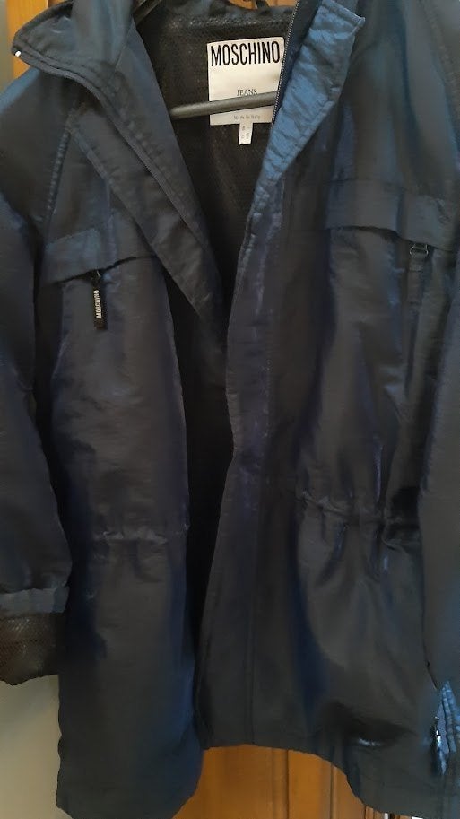 Magnifique anorak Mochino noir marine S 46 comme neuf, Moschino, Enlèvement ou Envoi, Comme neuf, Taille 46 (S) ou plus petite