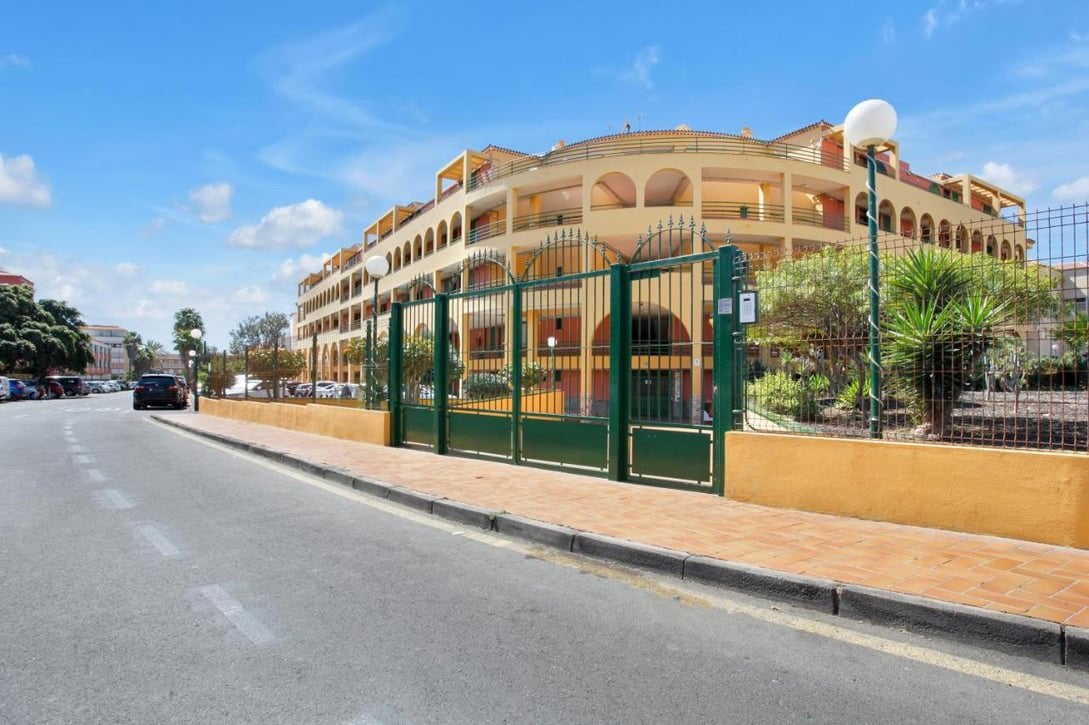 Costa silencio, appartement rénové à vendre,, Immo