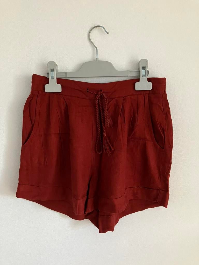 Short bordeaux femme Pimkie taille S, Enlèvement ou Envoi, Comme neuf