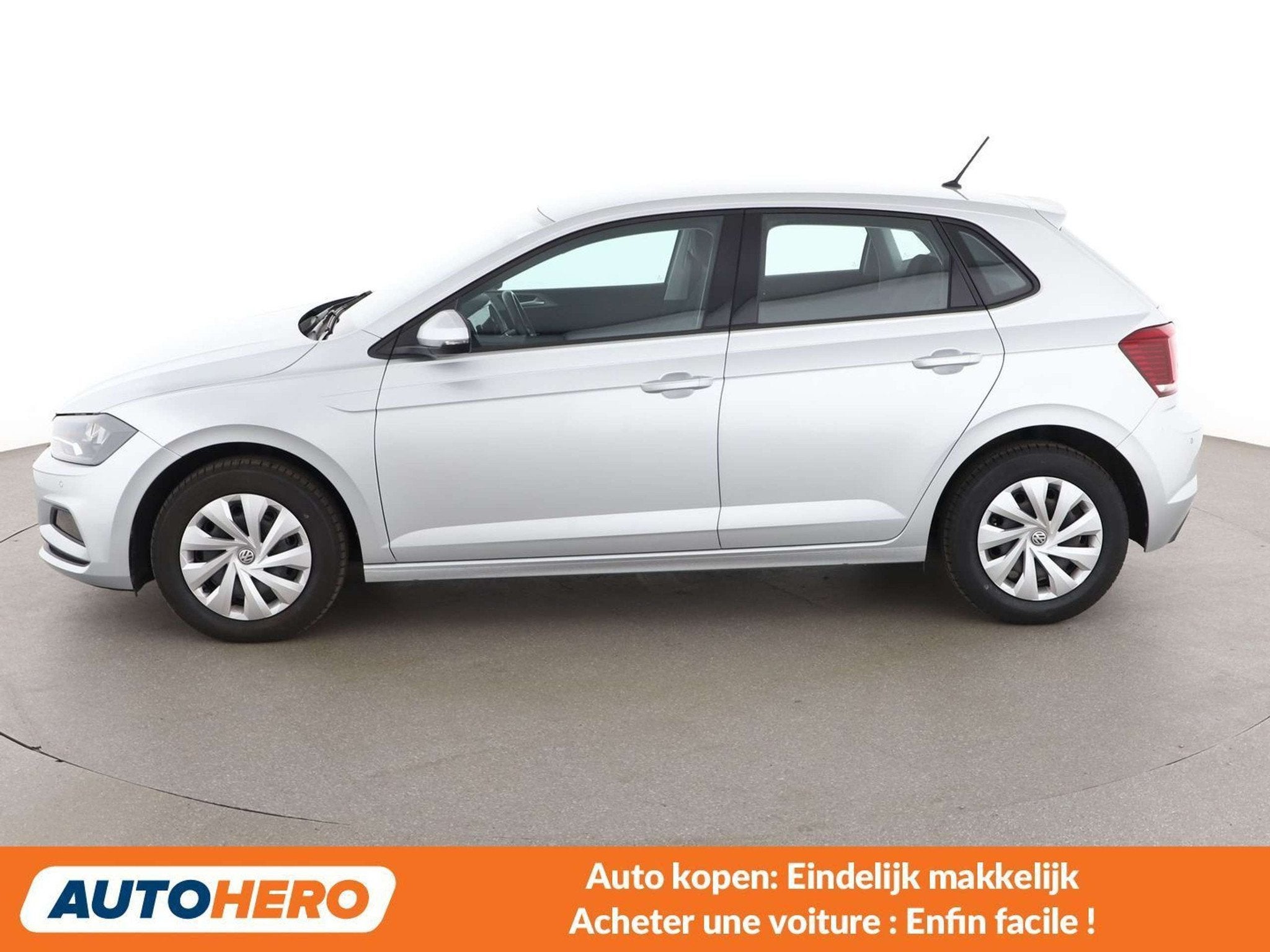 Volkswagen Polo 1.0 Comfortline (bj 2018), Auto's, Voorwielaandrijving, Stof, Zwart, USB