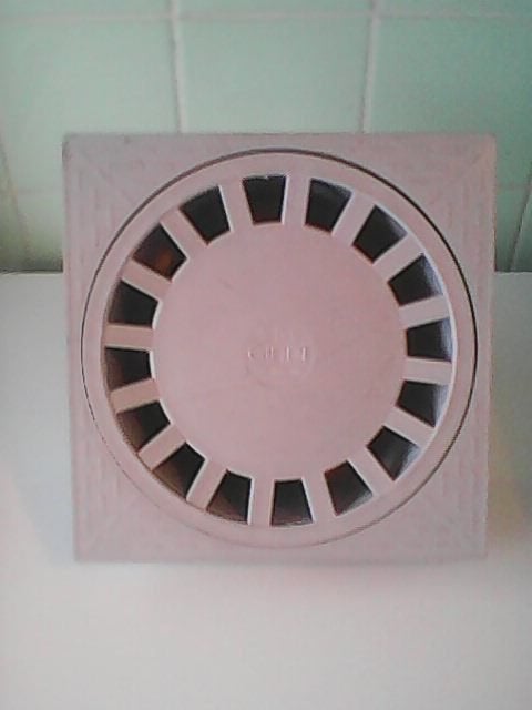 Afvoer Klokputje PVC 25x25x14x9cm AFHALING LEES BESCHRIJVING, Ophalen, Afvoer, PVC, Zo goed als nieuw