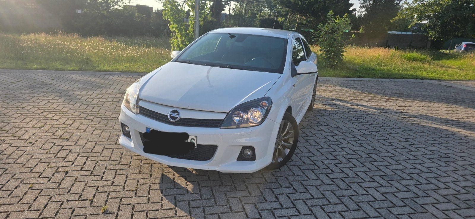 Opel astra gtc 1.6 benzine OPC LINE 57000KM!, Auto's, Euro 5, Handgeschakeld, Particulier, Traction-control