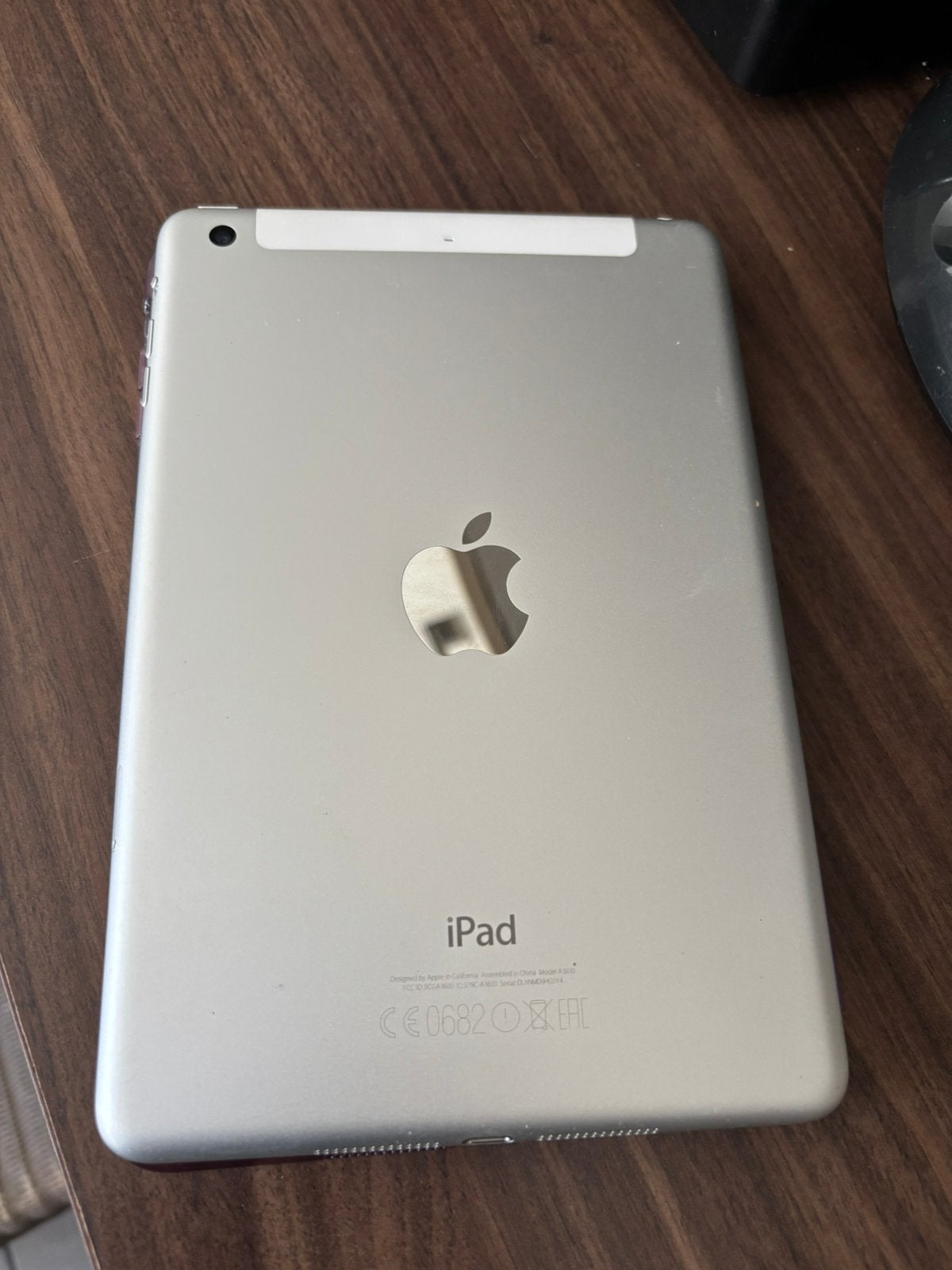İpad mini 3 wi fi 64 gb zeer nette staat, Informatique & Logiciels, Apple iPad Tablettes, Enlèvement ou Envoi, Apple iPad, Comme neuf