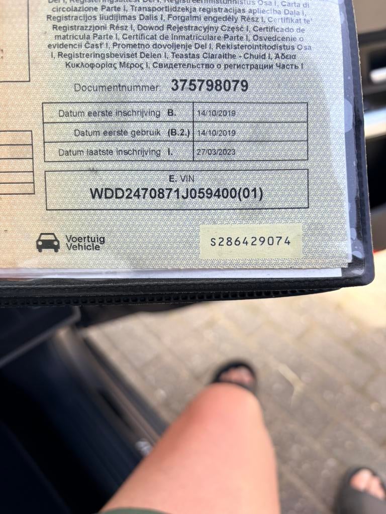 Zeer Mooie Mercedes te koop, Autos, Mercedes-Benz, Carnet d'entretien, Noir, 6 cylindres, Automatique
