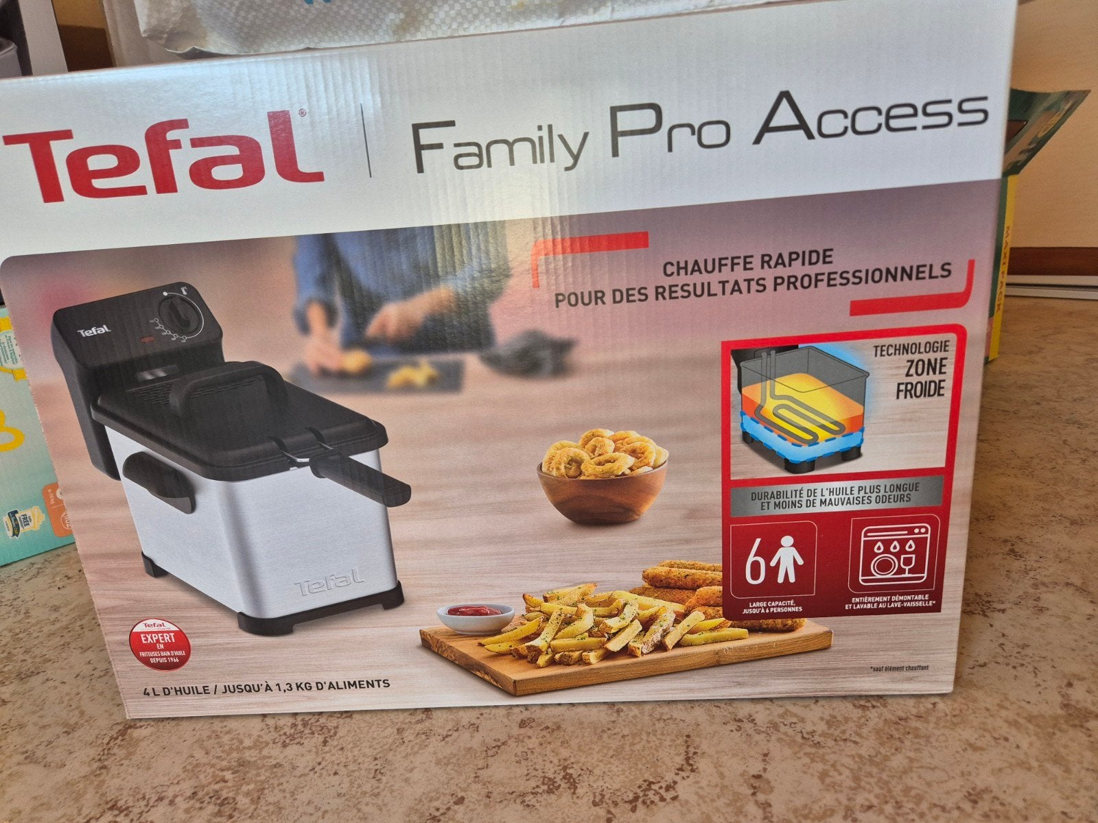 Tefal Family Pro Access friteuse van 4 liter Nieuw in doos, Elektronische apparatuur, Frituurpannen, Ophalen