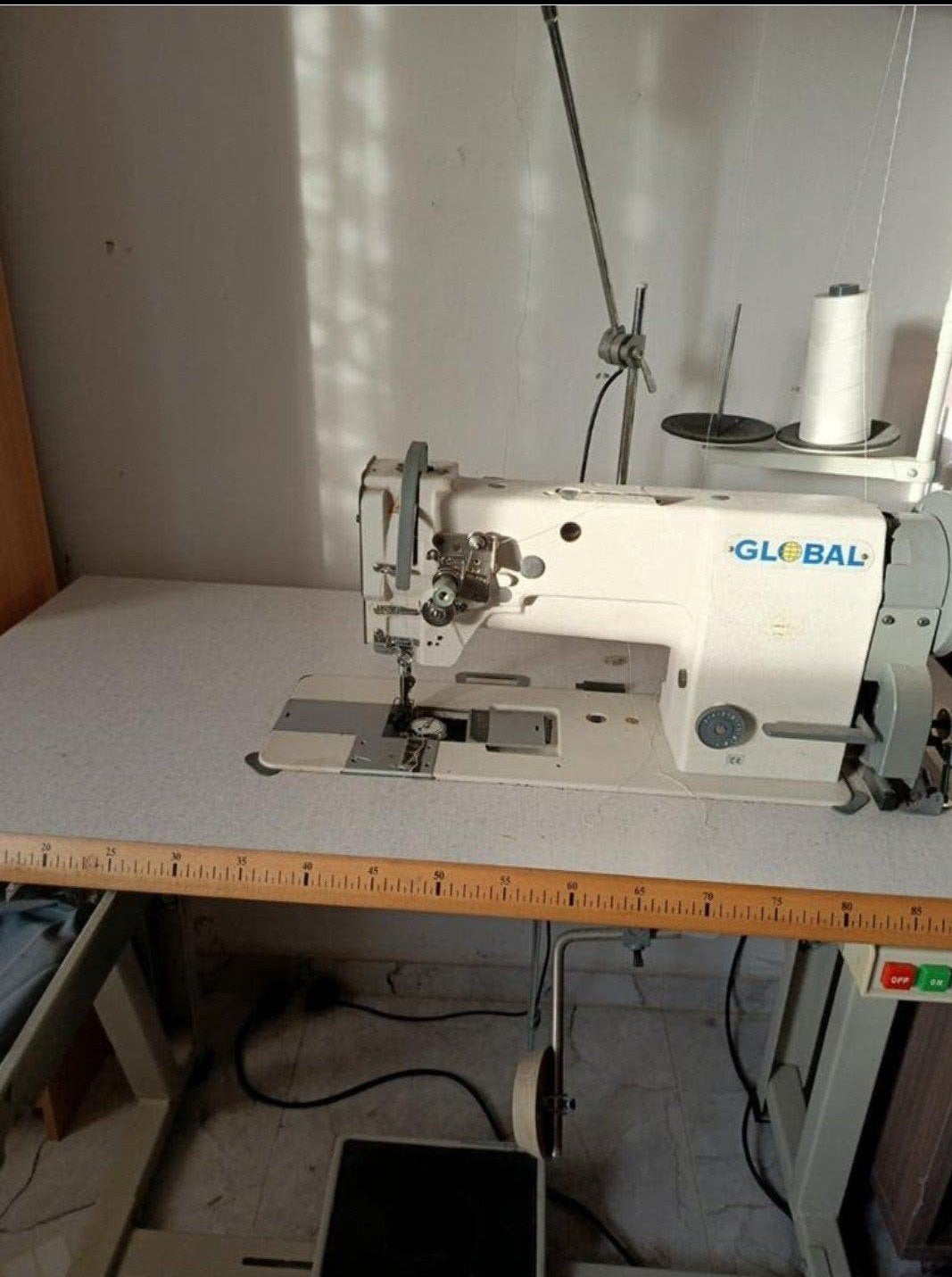 naaimachine voor dikke stof en leer, Hobby en Vrije tijd, Ophalen, Naaimachine