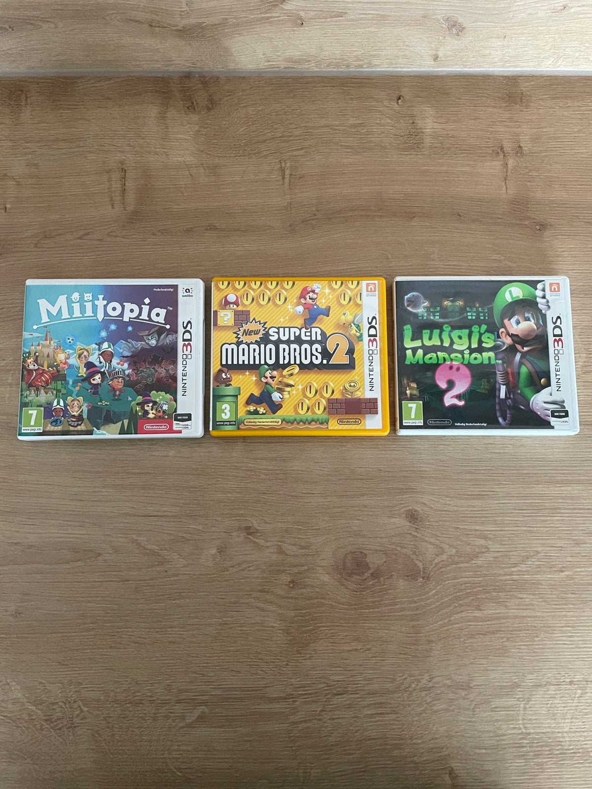 Nintendo 3DS bundel | Miitopia, Mario, Luigi’s Mansion 2, Ophalen of Verzenden, Zo goed als nieuw
