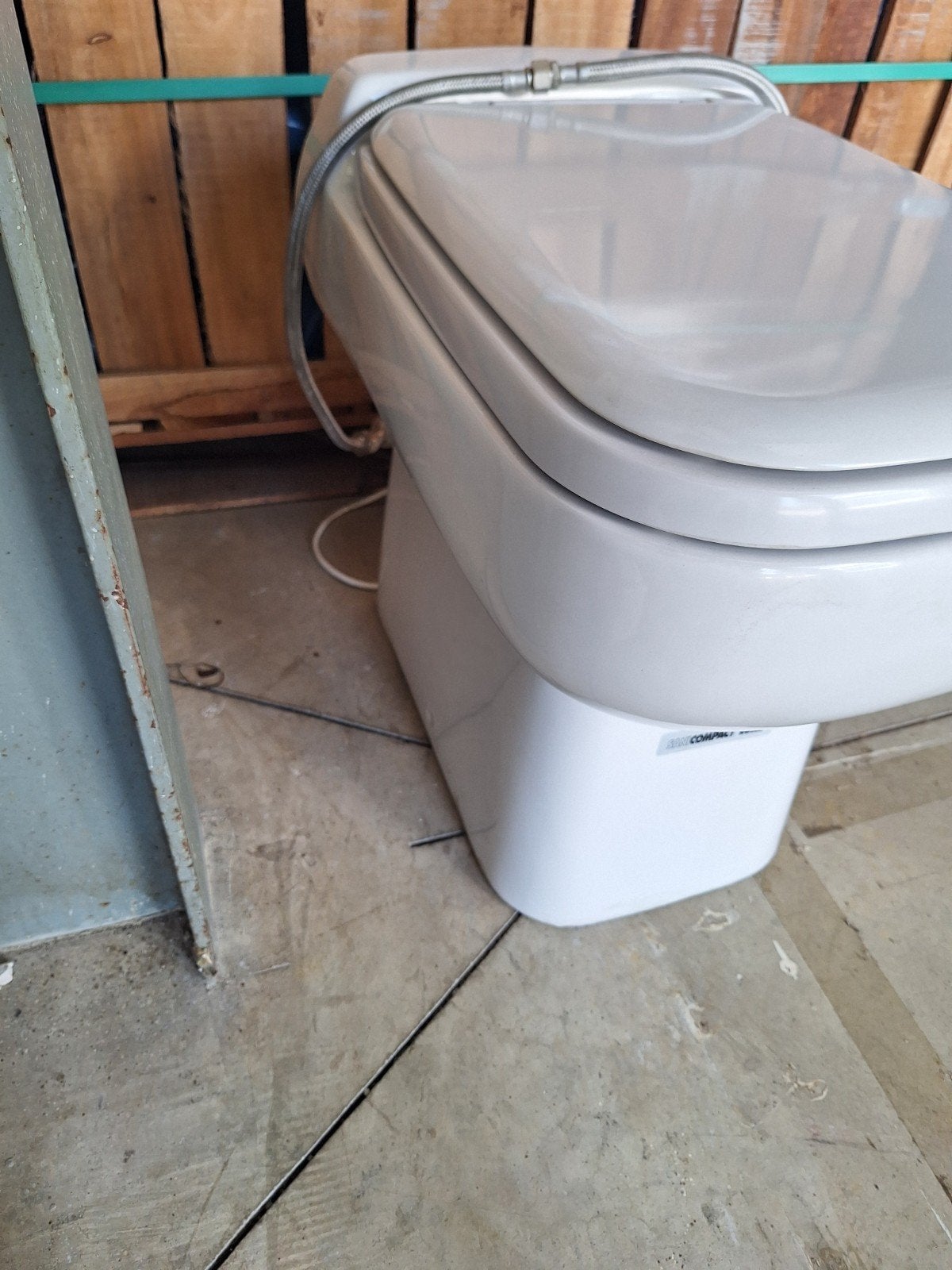 staande wc met vergruizer, Doe-het-zelf en Bouw, Ophalen