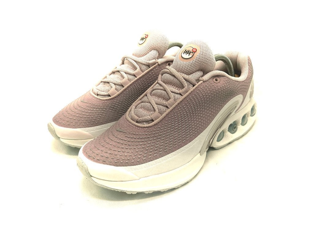 Nike Air Max DN 'Platinum Violet' EU42 2024, Neuf, Enlèvement ou Envoi, Autres couleurs, Nike