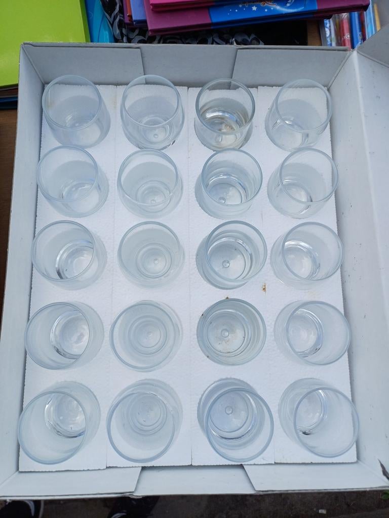Dessertglaasjes 3 dozen 20 stuks, Ophalen