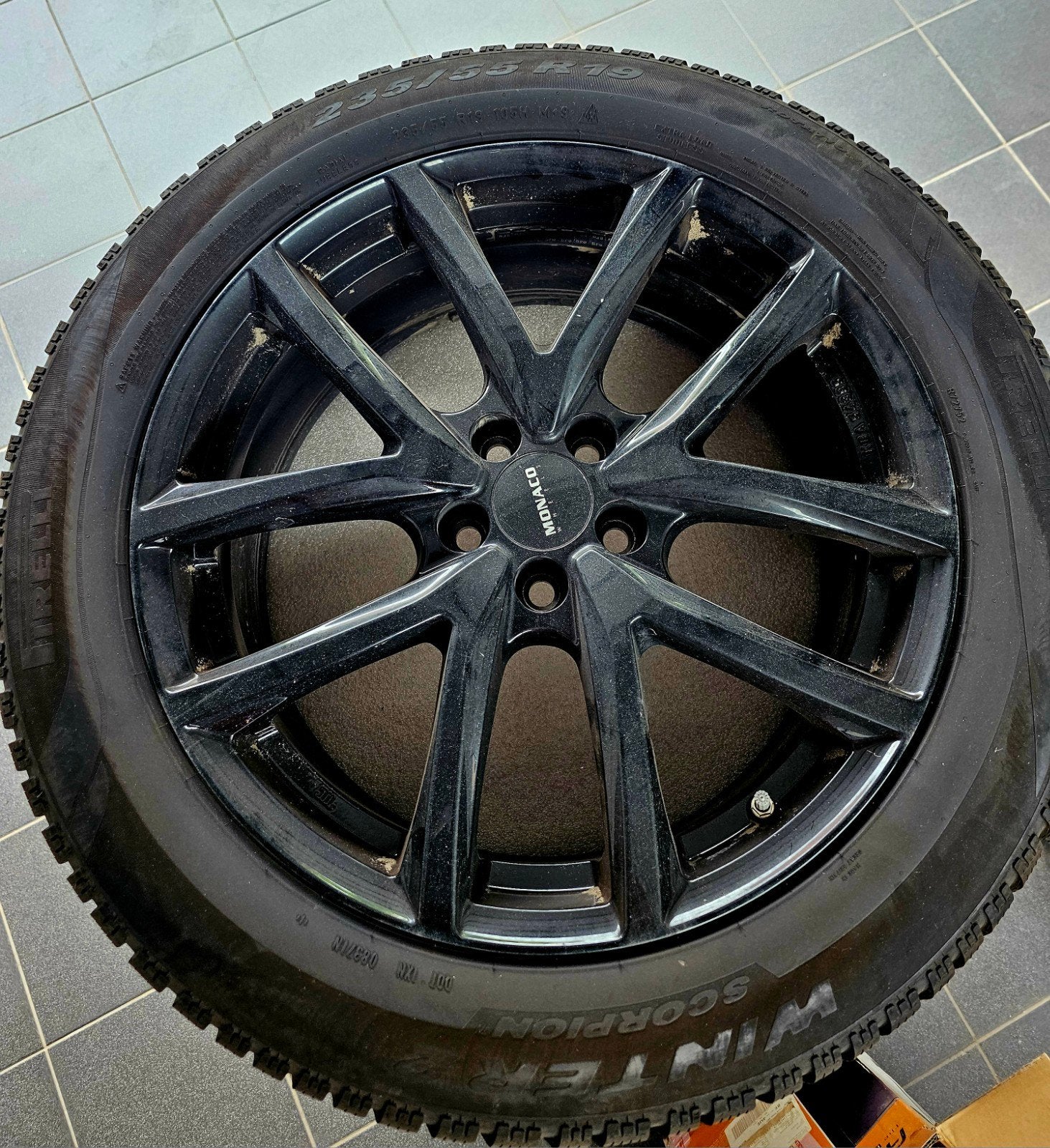 Kit jantes et pneus hiver 19 pouces Volvo XC60 état neuf, Neuf, Pneus et Jantes, Pneus hiver, Véhicule de tourisme