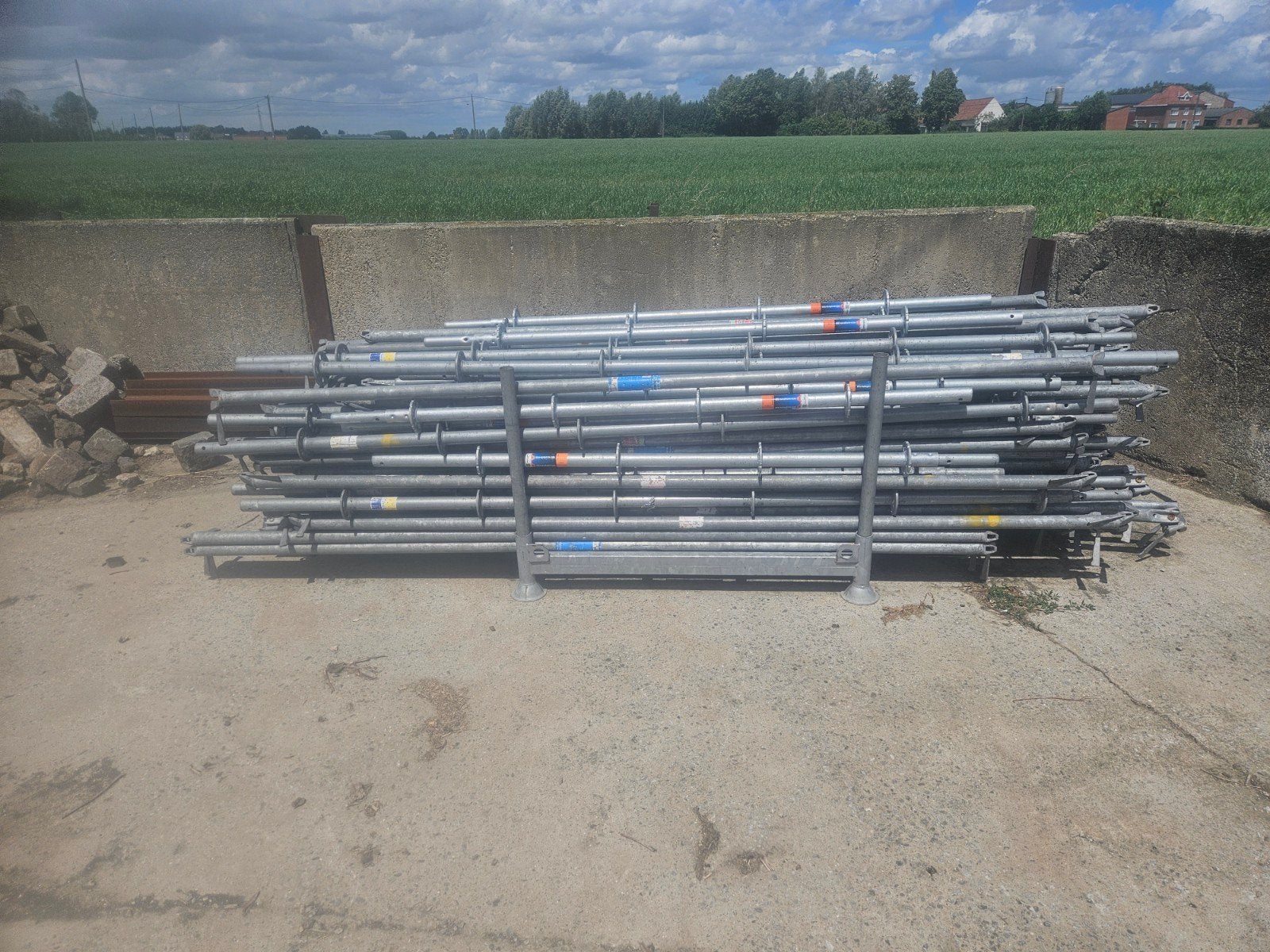 Stelling 70m2, Ophalen