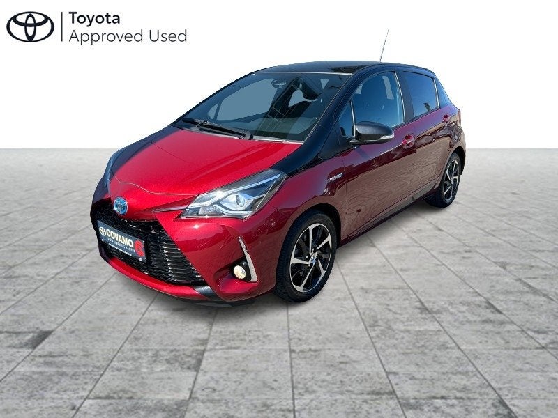 Toyota Yaris 1.5 Lounge, Autos, Toyota, Rouge, 91 g/km, Achat, 90 ch