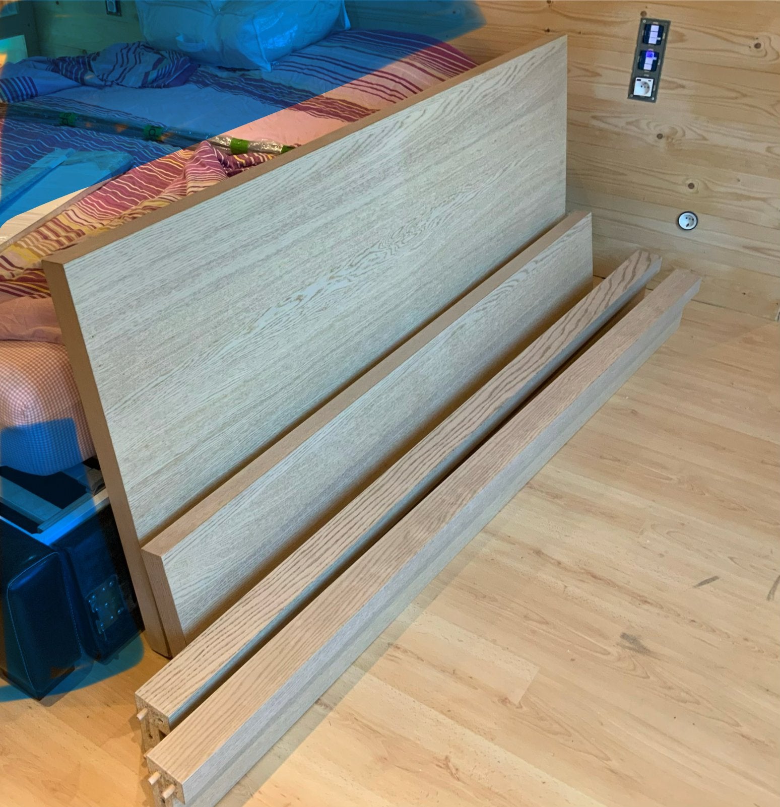 IKEA MALM bed 160x200 wit geglazuurd eiken, Huis en Inrichting, Ophalen, Gebruikt, Tweepersoons, Bedbodem