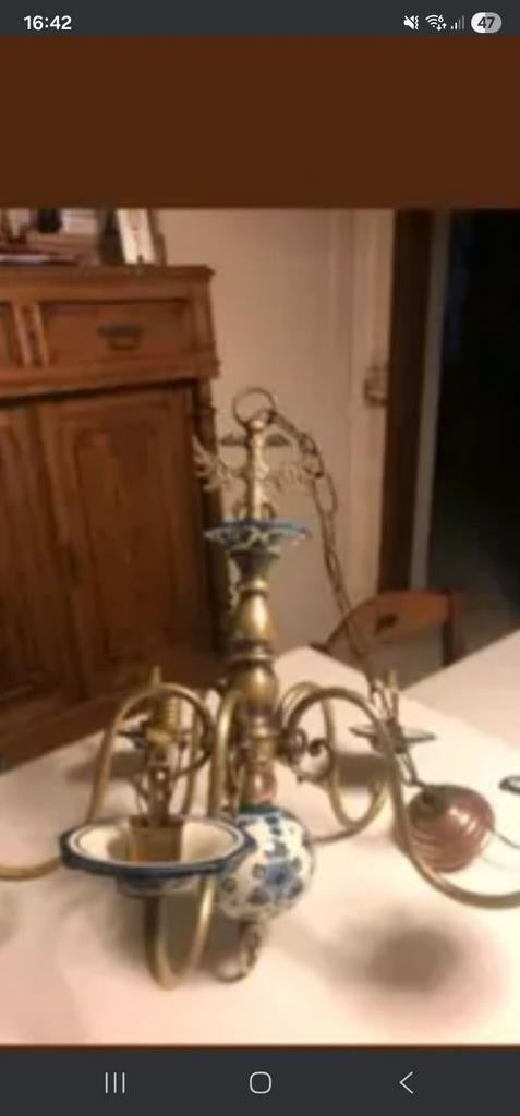 Kroonluchter van messing en porselein, Huis en Inrichting, Lampen | Kroonluchters, Zo goed als nieuw, Overige materialen, Ancien