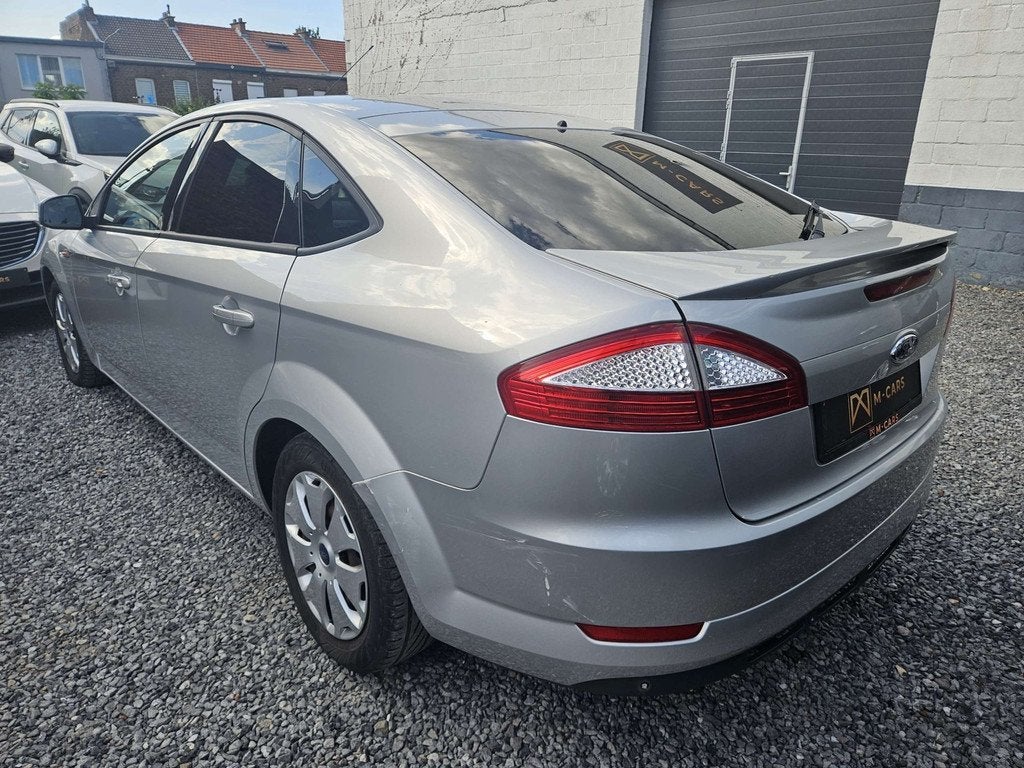 Ford Mondeo 119000KM * GPS *, https://public.car-pass.be/vhr/d450fa2c-806e-4dfb-80bf-1b6bab0ef365, Argent ou Gris, Achat, Entreprise