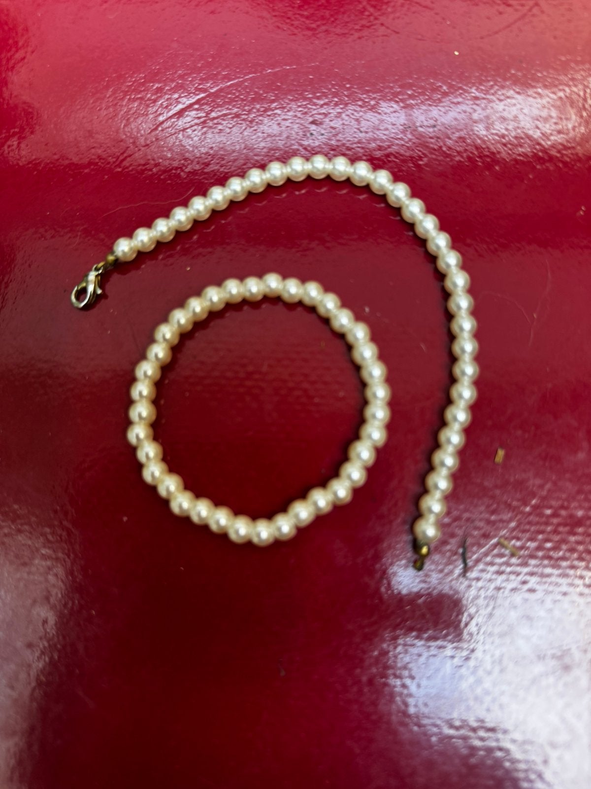 2 armbandjes van 17 cm, Bijoux, Sacs & Beauté, Bracelets, Autres couleurs, Enlèvement, Synthétique ou Plastique, Avec bracelets à breloques ou perles
