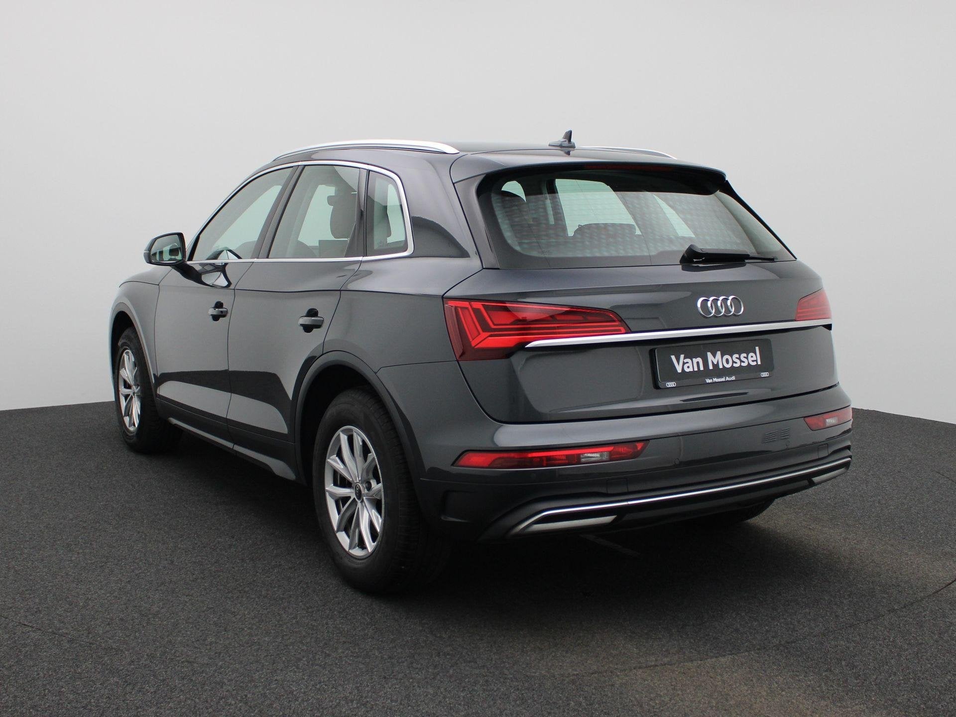 Audi Q5 Business Edition 30 TDI (automatique), 100 kW, Argent ou Gris, Electronic Stability Program (ESP), Entreprise