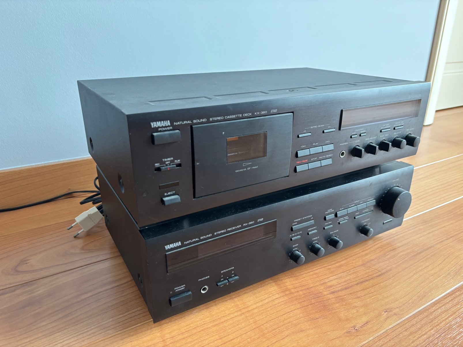 Yamaha RX-360 en KX-360 + 2 speakers JVC, Ophalen, Zo goed als nieuw