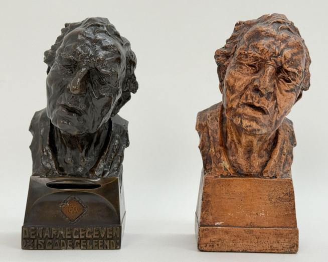VAN DEN MEERSSCHE Gustave - Spaarpot & beeldje, Antiquités & Art, Art | Sculptures & Bois, Statue, Homme, Envoi