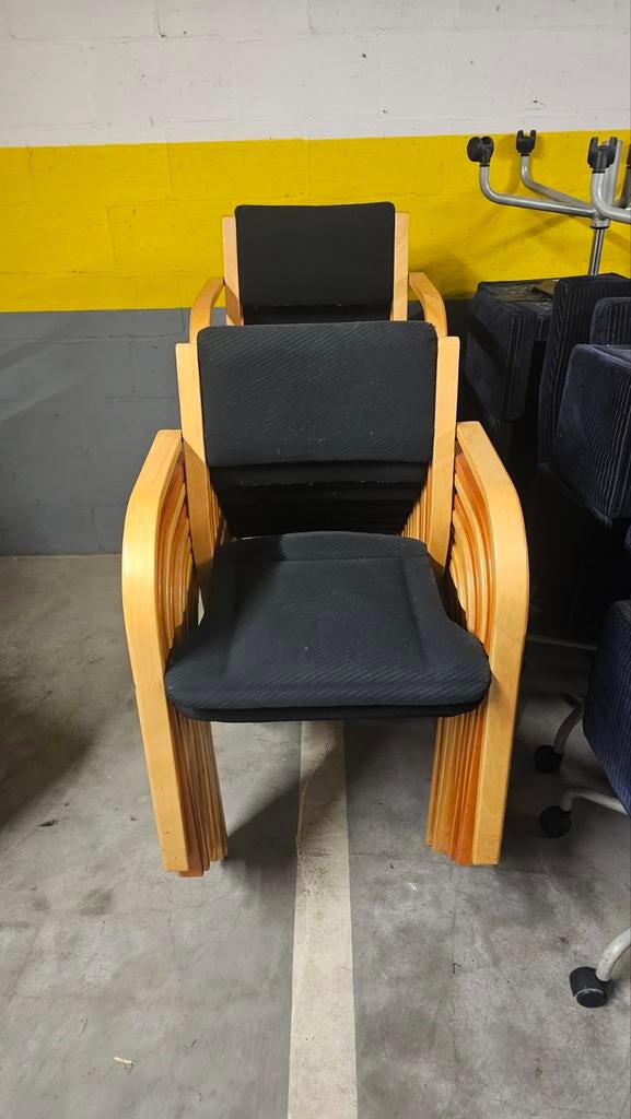 Lot de 20 chaises bois/ tissus, Enlèvement ou Envoi