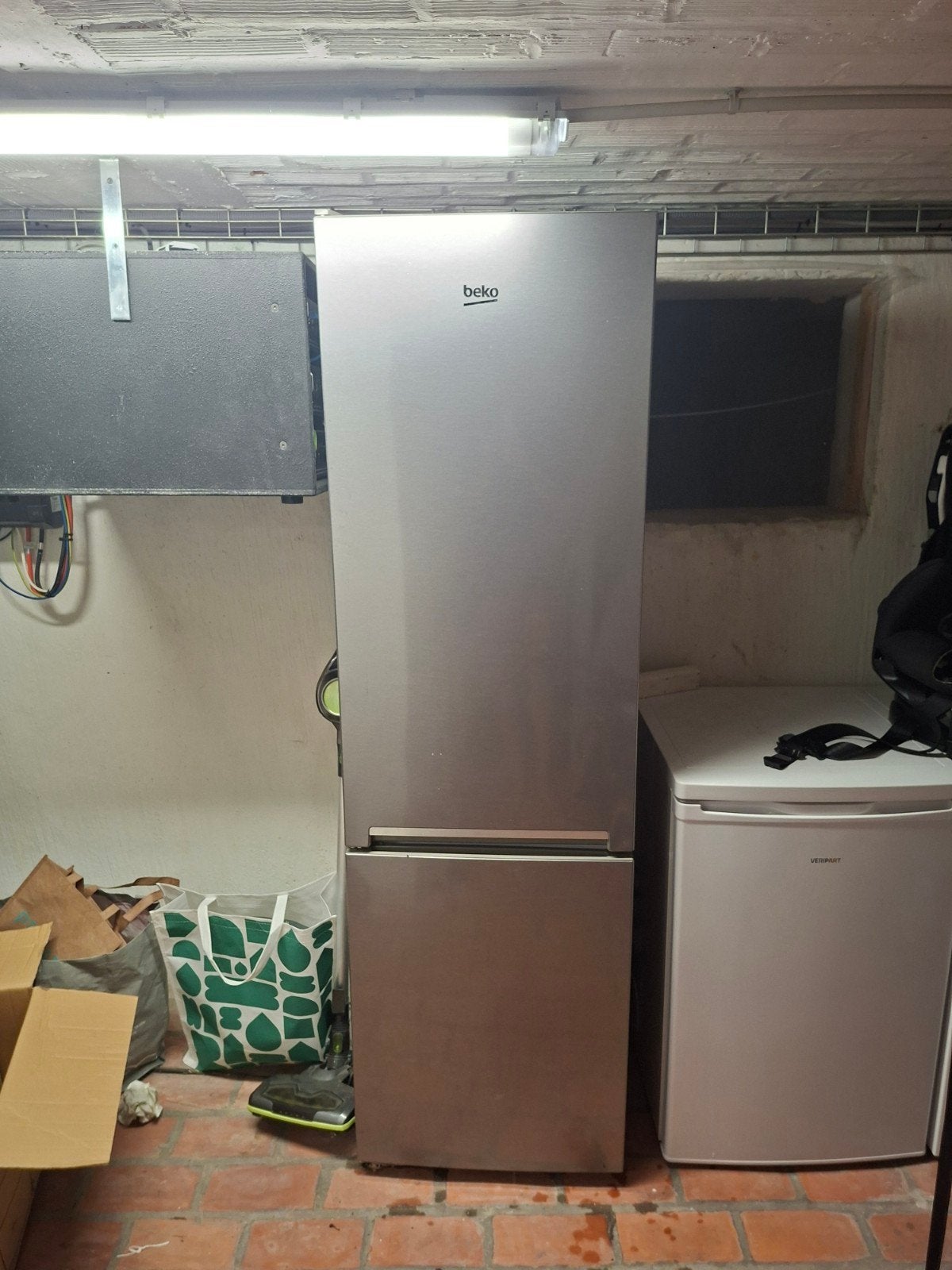 Réfrigérateur + congélateur 280 litres, 200 litres ou plus, Enlèvement, Utilisé, Avec congélateur séparé