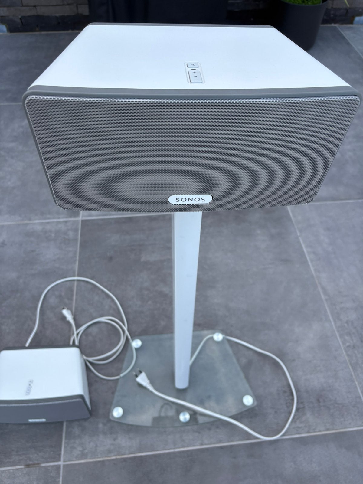 Perfect werkende 2 stuks Sonos Play3 te koop, Audio, Tv en Foto, Ophalen, Stereo speakers, Stofbestendig, Zo goed als nieuw
