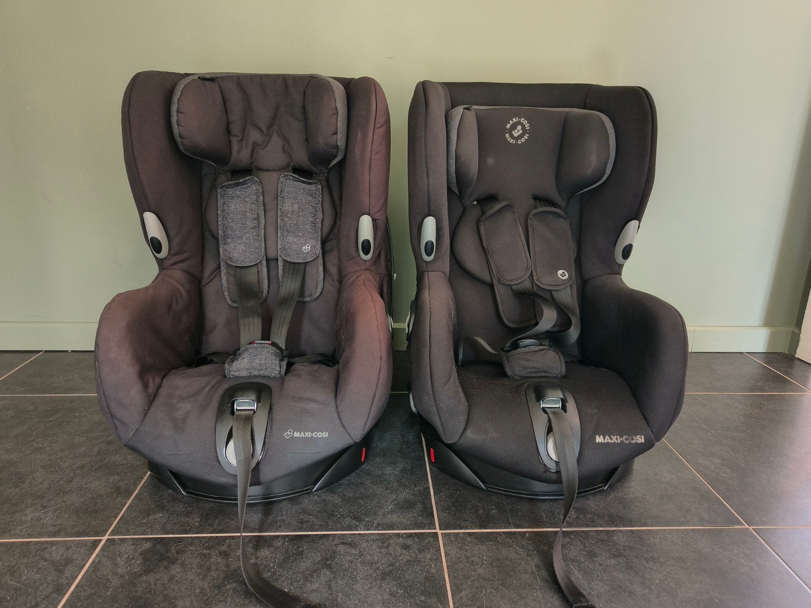Maxi-Cosi Axiss autostoeltjes – 2 stuks, Ceinture de sécurité, Protection latérale, Enlèvement, Utilisé