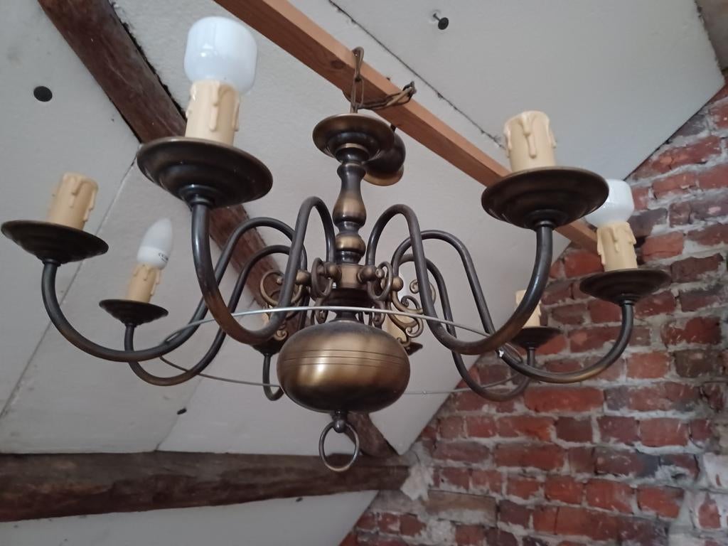 Luchter in perfecte staat, weg door overlijden, Ophalen