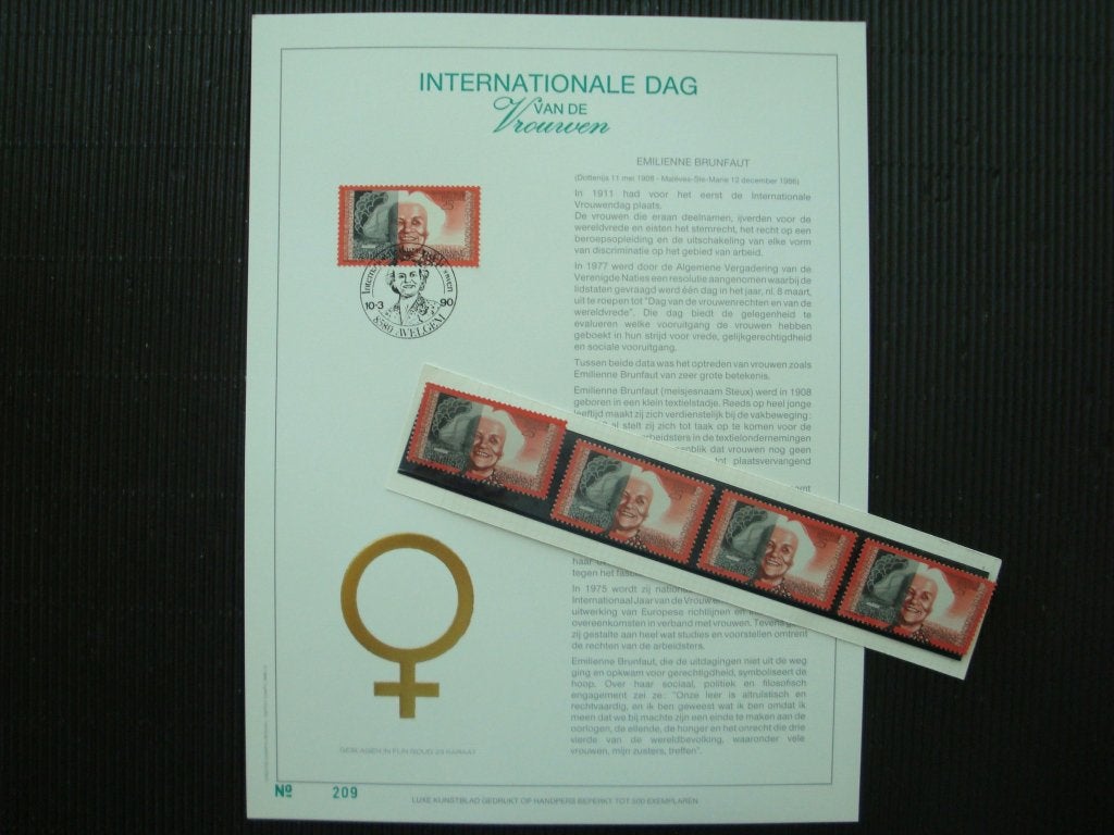postzegels, Ophalen of Verzenden, Postfris, Gestempeld