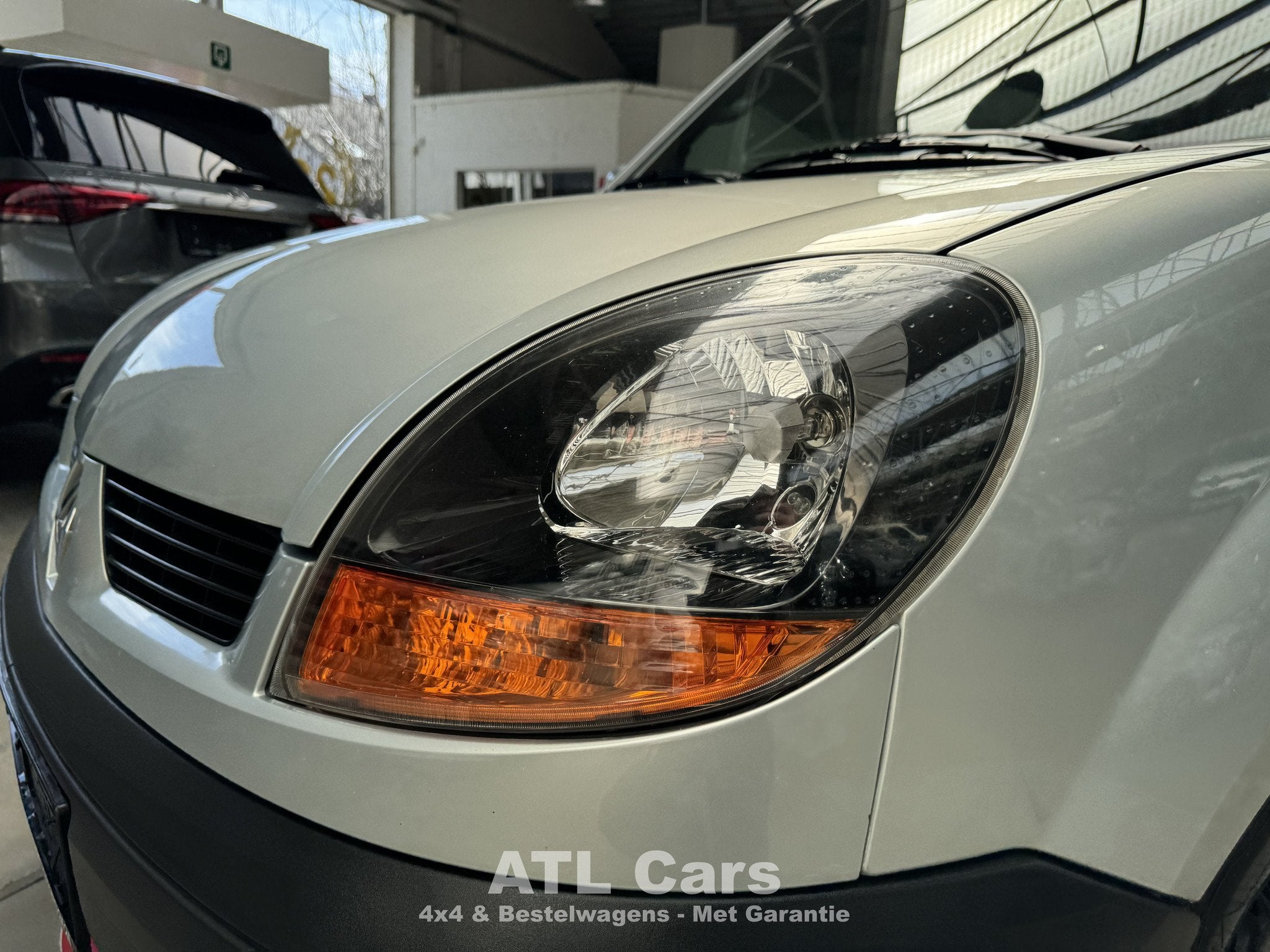 Renault Kangoo  ROLSTOEL | MINDERVALIDE | 1J GARANTIE, Auto's, Voorwielaandrijving, 4 deurs, Gebruikt, 4 cilinders