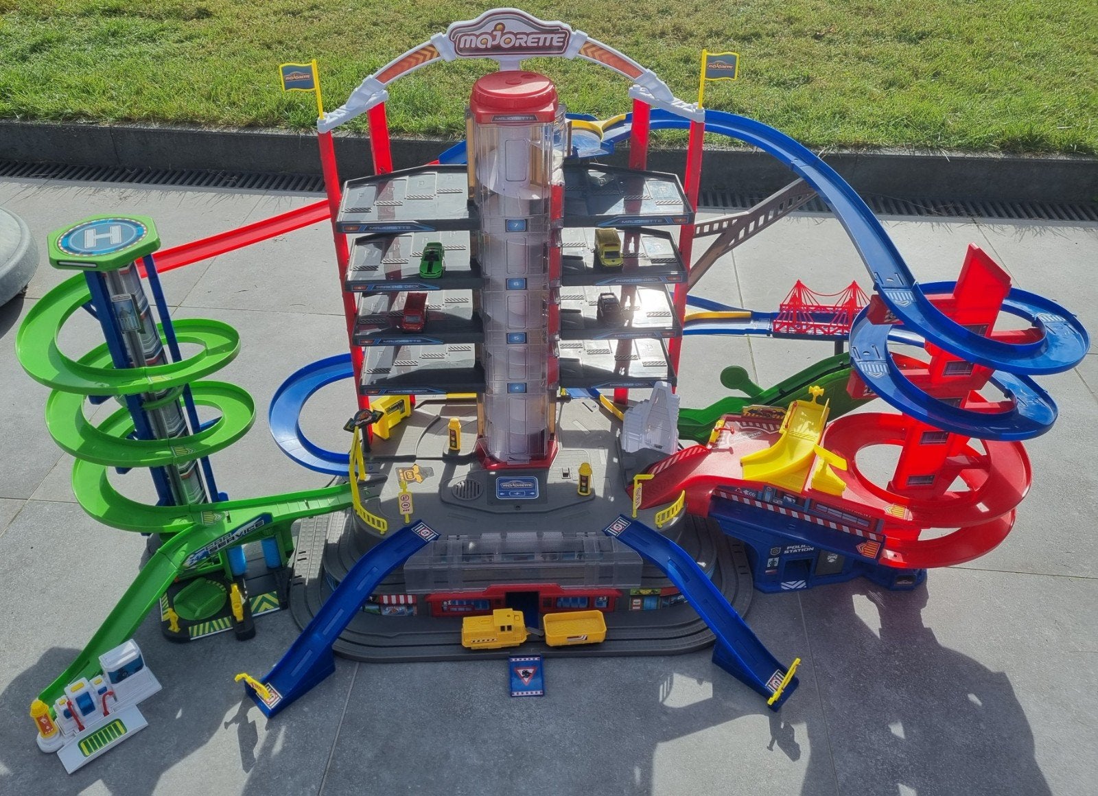Majorette super garage, Ophalen