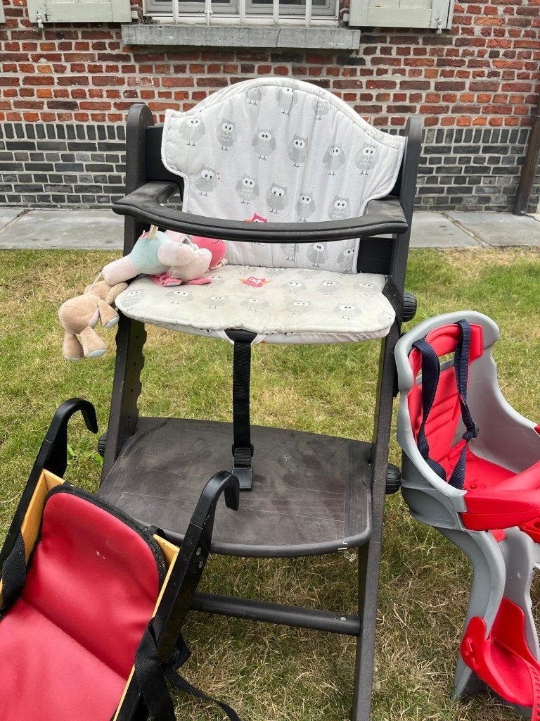 Houten meegroeistoel / kinderstoel met zitkussen en gordel, Ophalen, Gebruikt, Meegroeistoel