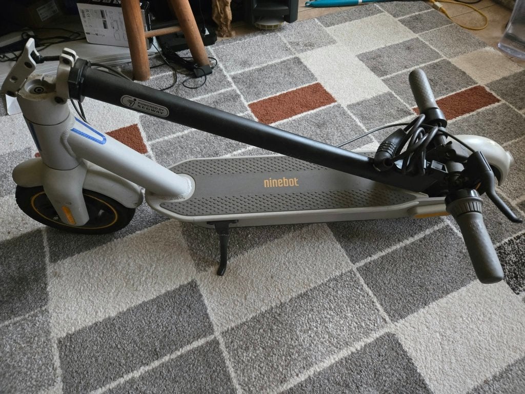 Step ninebot max g30, Fietsen en Brommers, Ophalen, Zo goed als nieuw, Elektrische step (E-scooter), Segway ninebot max g30