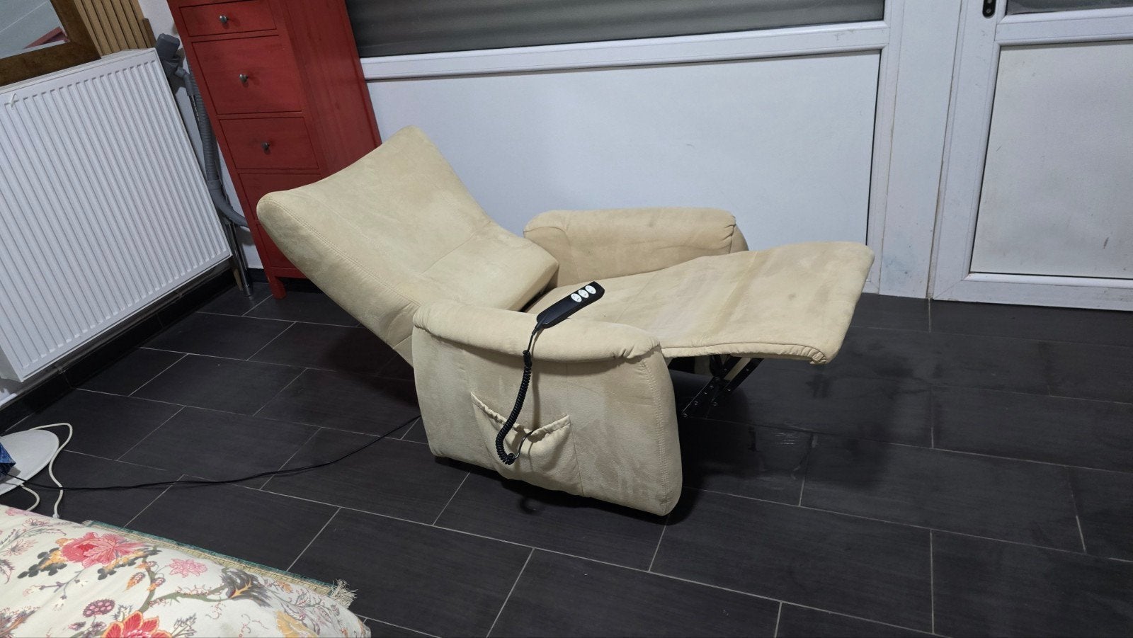 fauteuil relax électrique en tissus daim en parfait état de, Enlèvement ou Envoi, Utilisé