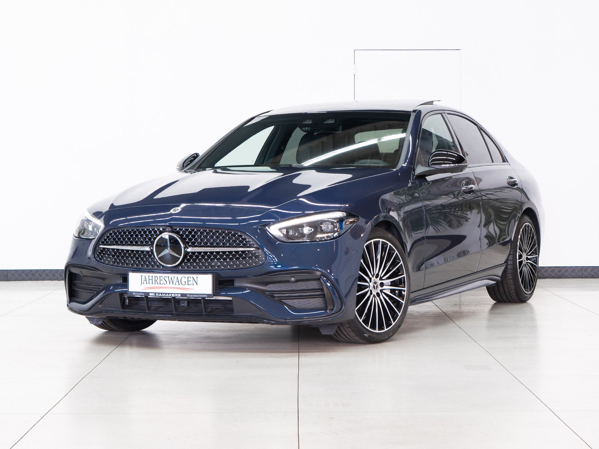 Mercedes-Benz C 300 d AMG Premium Plus Night 19" PANO Distro, Automaat, 4 deurs, Achterwielaandrijving, Gebruikt