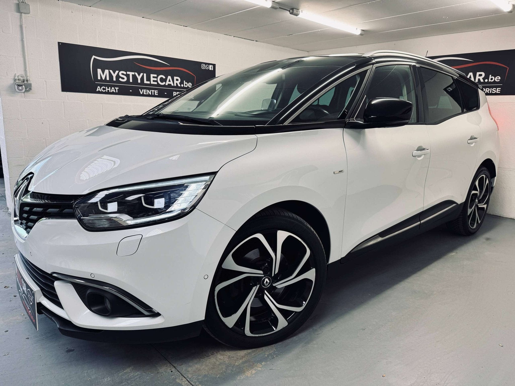 Renault Scénic Scenic 1.6 dCi Bose Edition 7 Places AUTOMAT, Autos, Cuir, Achat, Euro 6, Entreprise