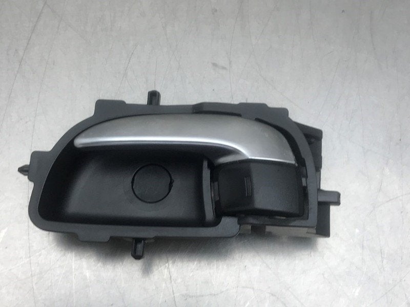 PORTIERGREEP BUITEN LINKS ACHTER Auris Touring Sports (E18), Gebruikt, Achter, Toyota