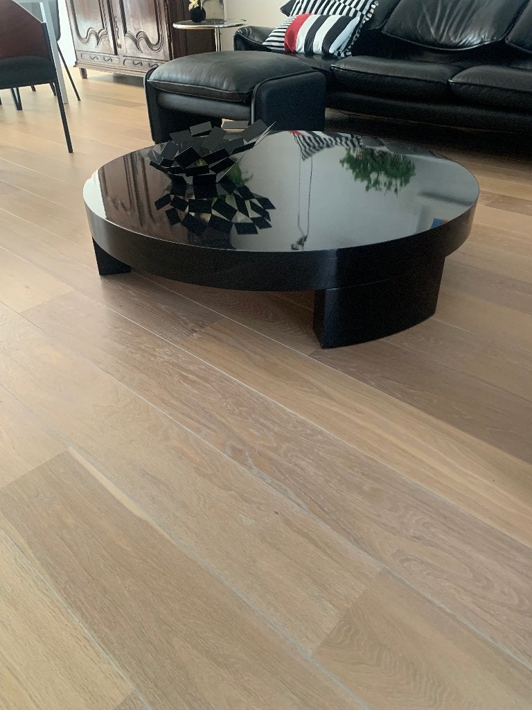 Stijlvolle ronde salontafel 120 cm en 27,5 cm hoog, Huis en Inrichting, Tafels | Salontafels, Ophalen, Modern design, Rond, Zo goed als nieuw