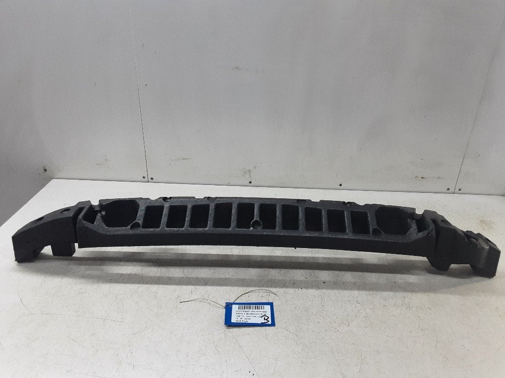 RENFORT PARE CHOC AVANT (TRAVERSE) Passat Variant (3G5), Volkswagen, Mevr. I. Hauben, Utilisé, Rue de l'Espoir 34 34
4030  GRIVEGNÉE, BE