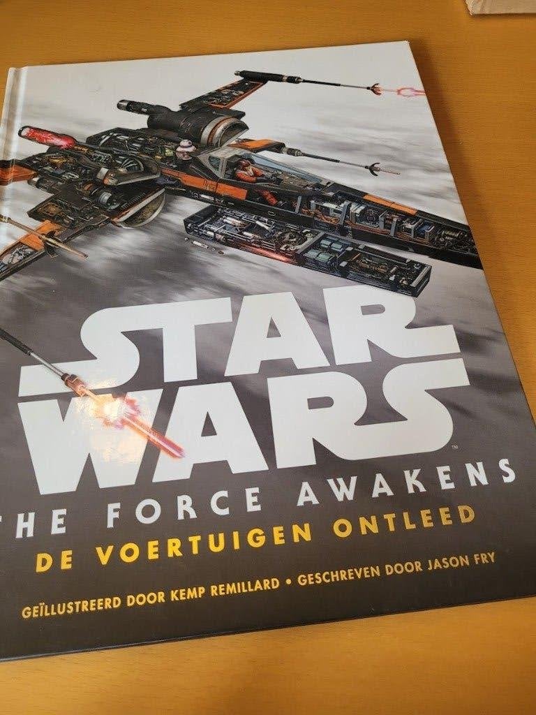 boek star wars The force awakens, Ophalen of Verzenden, Zo goed als nieuw, Boek of Poster