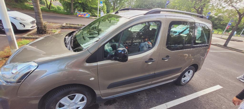 Citroën Berlingo, Auto's, Citroën, Particulier, Berlingo, Airbags, Airconditioning, Bluetooth, Boordcomputer, Climate control