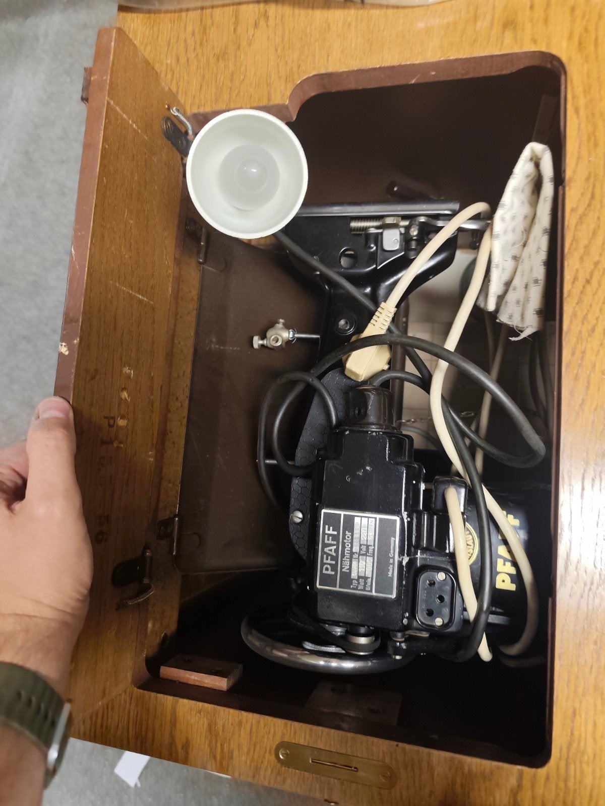 naaimachine pfaff 138, Enlèvement