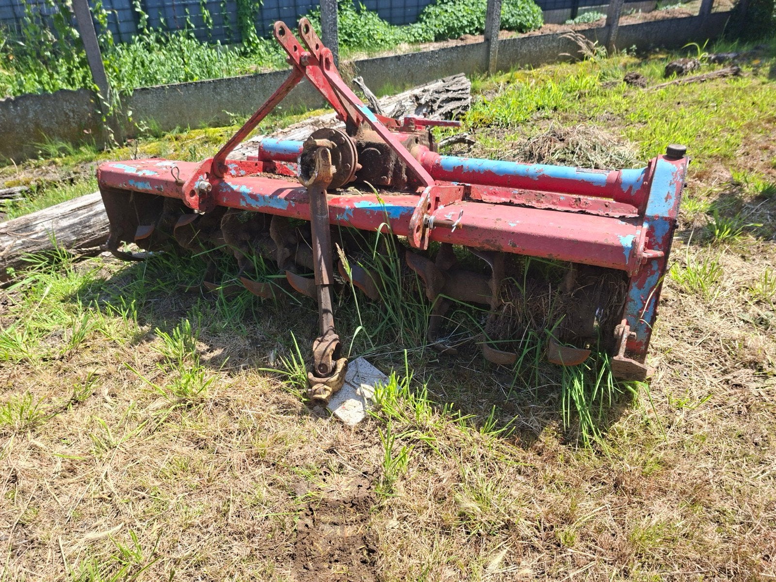 Tractorfrees maletti  500 eur grondfrees, Enlèvement