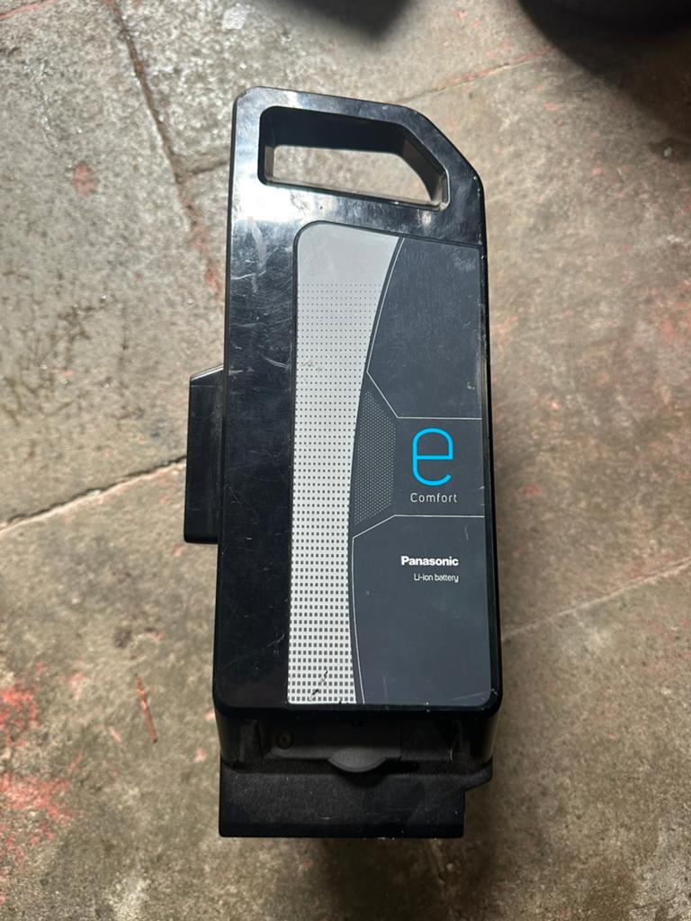 Batterij Panasonic flyer, Ophalen, Zo goed als nieuw