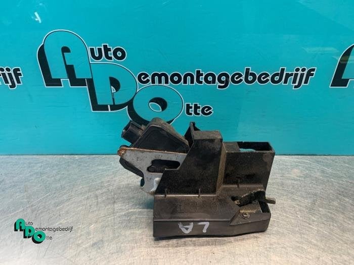 Deurslot Mechaniek 4Deurs links-achter van een Kia Rio (Rio, -, -, Ophalen of Verzenden, -