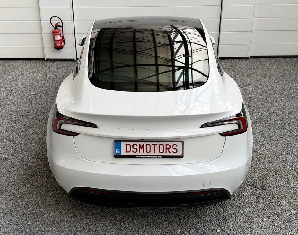Tesla Model 3 RWD Highland | MY24 | LFP | Premium versie!, Autos, Achat, Noir, 0 cylindres, Automatique