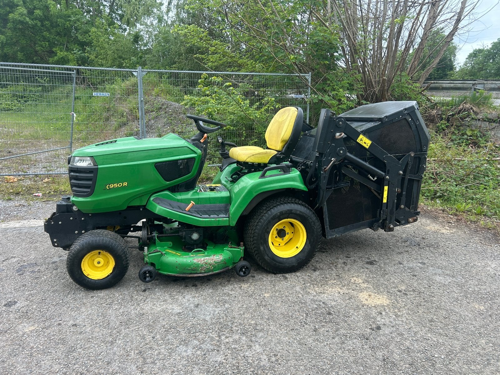 John deere x950r diesel 25cv, Envoi, Utilisé, Démarrage électrique, 120 cm ou plus