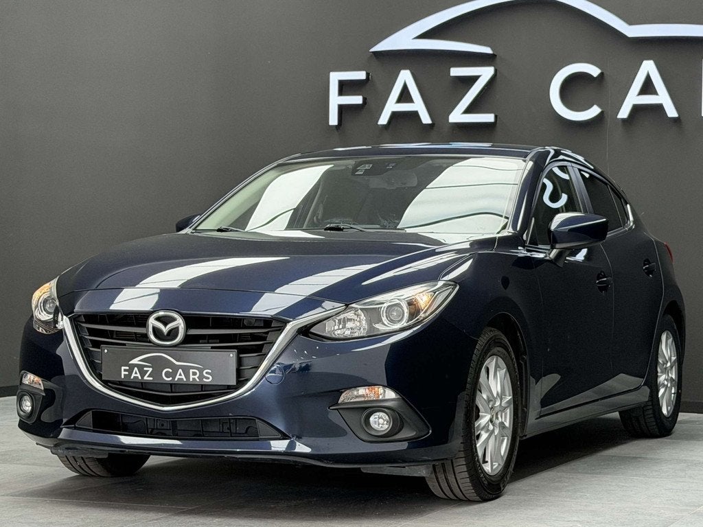Mazda 3 * Réservé * (bj 2015), Auto's, Mazda, Voorwielaandrijving, 1998 cc, Stof, Gebruikt