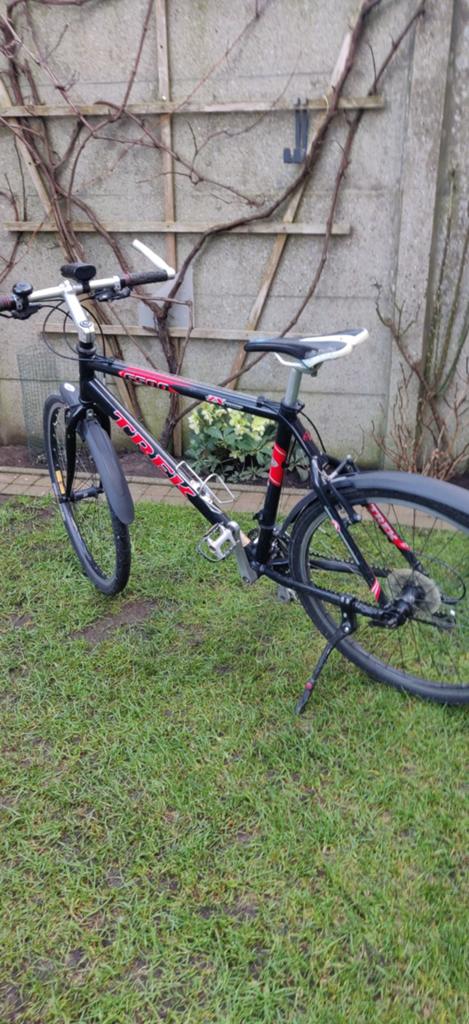 Sportieve Trek herenfiets, Fietsen en Brommers, 28 inch, Gebruikt, Minder dan 49 cm, Meer dan 20 versnellingen